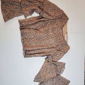 Butterfly Sleeves, Pink Nude Floral/design Blouse LG